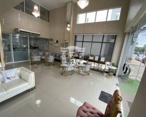 For Sale Office 588 sqm in Lak Si, Bangkok, Thailand