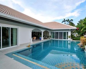 For Sale or Rent 3 Beds House in Ban Khai, Rayong, Thailand