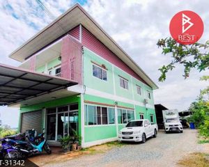 For Sale 4 Beds House in Chum Saeng, Nakhon Sawan, Thailand