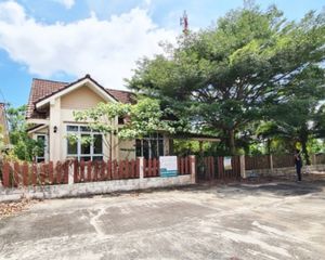 For Sale House 372 sqm in Mueang Nakhon Si Thammarat, Nakhon Si Thammarat, Thailand