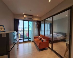 For Rent 1 Bed Condo in Thon Buri, Bangkok, Thailand