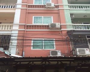 For Sale 6 Beds Townhouse in Bang Lamung, Chonburi, Thailand