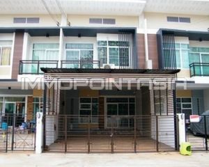 For Sale or Rent 3 Beds Townhouse in Soeng Sang, Nakhon Ratchasima, Thailand