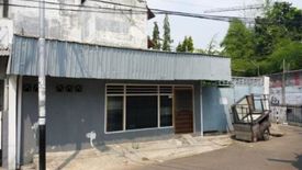Rumah dijual dengan 3 kamar tidur di Kebon Sirih, Jakarta