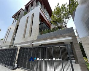 For Sale or Rent 4 Beds House in Yan Nawa, Bangkok, Thailand