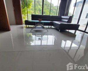 For Sale 6 Beds Townhouse in Kathu, Phuket, Thailand