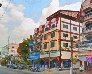 For Sale Retail Space 850 sqm in Mueang Phitsanulok, Phitsanulok, Thailand