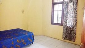 Rumah disewa dengan 13 kamar tidur di Melong, Jawa Barat