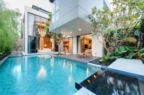 5 Bedroom Villa for sale in Phlapphla, Bangkok