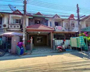 For Sale 2 Beds House in Mueang Amnat Charoen, Amnat Charoen, Thailand