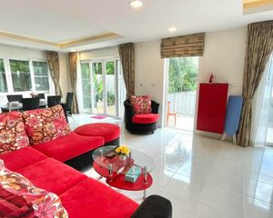 For Rent 2 Beds Townhouse in Mueang Phuket, Phuket, Thailand