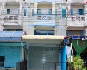 For Sale 2 Beds Townhouse in Mueang Nakhon Ratchasima, Nakhon Ratchasima, Thailand
