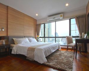 For Rent 2 Beds Apartment in Watthana, Bangkok, Thailand