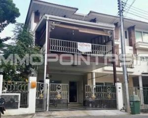 For Sale or Rent 4 Beds Townhouse in Ban Phai, Khon Kaen, Thailand