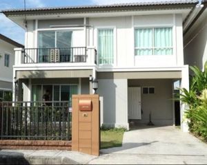 For Sale 3 Beds House in San Kamphaeng, Chiang Mai, Thailand