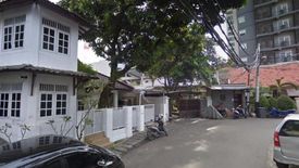 Townhouse dijual dengan 4 kamar tidur di Tebet Barat, Jakarta