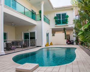For Sale 6 Beds House in Bang Lamung, Chonburi, Thailand