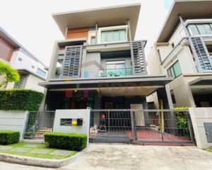 For Sale or Rent 4 Beds House in Bueng Kum, Bangkok, Thailand