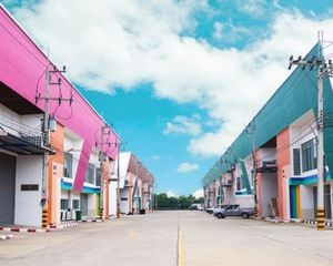 For Rent Warehouse 720 sqm in Mueang Samut Sakhon, Samut Sakhon, Thailand