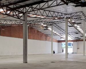 For Rent Retail Space 900 sqm in Bang Pakong, Chachoengsao, Thailand