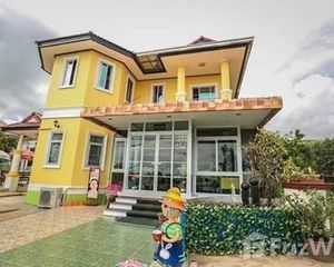For Sale or Rent 5 Beds House in Sattahip, Chonburi, Thailand