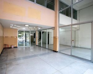 For Rent Retail Space 420 sqm in Mueang Chiang Mai, Chiang Mai, Thailand