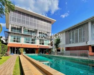 For Sale 23 Beds Retail Space in Bang Lamung, Chonburi, Thailand