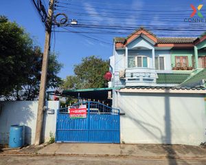 For Sale 2 Beds Townhouse in Lat Lum Kaeo, Pathum Thani, Thailand