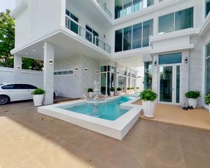For Sale or Rent 6 Beds House in Bang Lamung, Chonburi, Thailand