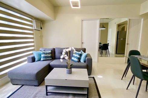 Brand New Nicely Furnished Three Bedroom in Montane BGC 📌 Condo for ...