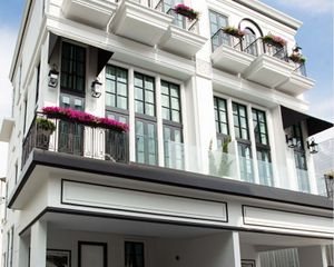 For Sale 3 Beds House in Watthana, Bangkok, Thailand