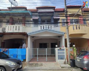 For Sale 2 Beds Townhouse in Bang Khae, Bangkok, Thailand