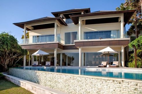 Villa dijual dengan 5 kamar tidur di Pecatu, Bali