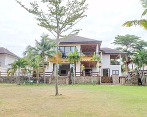 For Sale or Rent 5 Beds House in Bang Lamung, Chonburi, Thailand