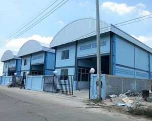 For Sale or Rent Warehouse 324 sqm in Bang Bua Thong, Nonthaburi, Thailand
