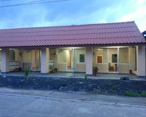 For Sale 8 Beds Townhouse in Sawi, Chumphon, Thailand