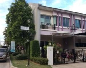 For Rent 3 Beds タウンハウス in Bang Kruai, Nonthaburi, Thailand