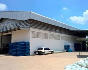 For Sale Retail Space 600 sqm in Mueang Chachoengsao, Chachoengsao, Thailand