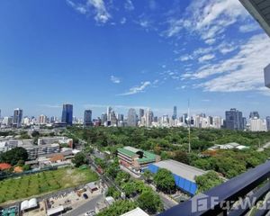 For Rent 3 Beds Apartment in Pathum Wan, Bangkok, Thailand