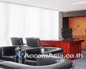 For Sale Office 1,100 sqm in Khlong Toei, Bangkok, Thailand