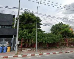 For Sale or Rent Land 2,744 sqm in Pak Kret, Nonthaburi, Thailand
