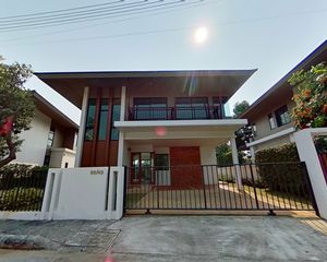 For Sale 4 Beds House in Hang Dong, Chiang Mai, Thailand