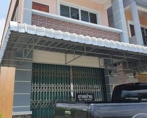 For Sale 2 Beds Retail Space in La-ngu, Satun, Thailand
