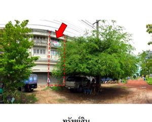 For Sale Retail Space 72 sqm in Wat Bot, Phitsanulok, Thailand