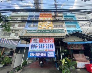 For Sale 5 Beds Retail Space in Mueang Nonthaburi, Nonthaburi, Thailand