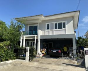 For Sale 3 Beds House in Sam Phran, Nakhon Pathom, Thailand