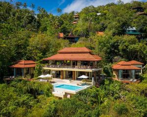 For Sale 5 Beds House in Ko Samui, Surat Thani, Thailand