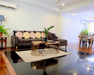 For Rent 5 Beds Apartment in Sathon, Bangkok, Thailand