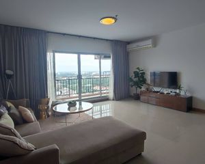 For Rent 3 Beds Condo in Mueang Chiang Mai, Chiang Mai, Thailand