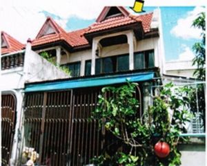 For Sale Townhouse in Mueang Sing Buri, Sing Buri, Thailand